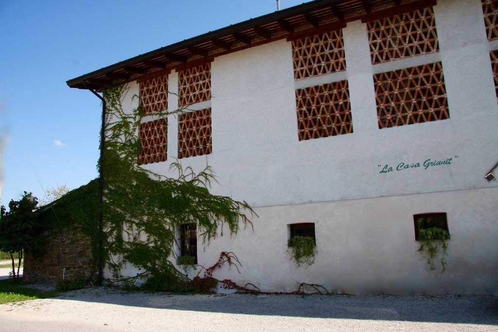 Casa Griunit Villa Capriva del Friuli Екстериор снимка